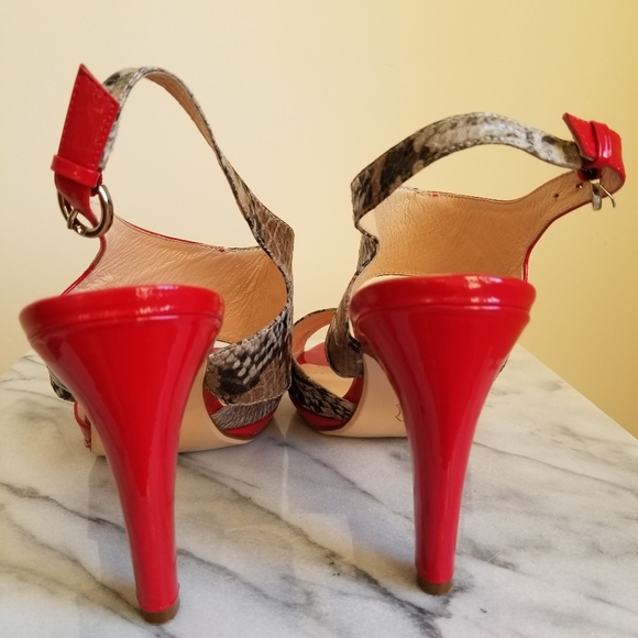 Portia Patent Leather Heels. Size 10 - Picture 4 of 13